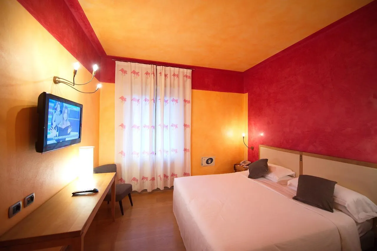 ****  Hotel Firenze Verona Italy